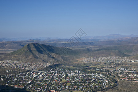 南非东开普东部格拉夫雷内特镇位于荒漠谷的星期日河图片