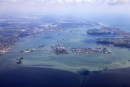 二迈阿密海岸空图片