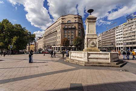 贝尔格莱德广场与塞尔维亚首都市中心Tera图片