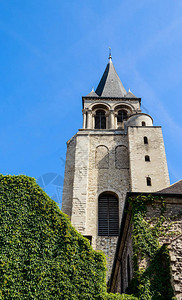 SaintGermaindesPres教堂的景象图片