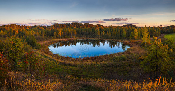 白俄罗斯布拉斯夫湖国图片