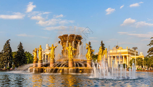 莫斯科全俄展览中心的国际友谊喷泉图片