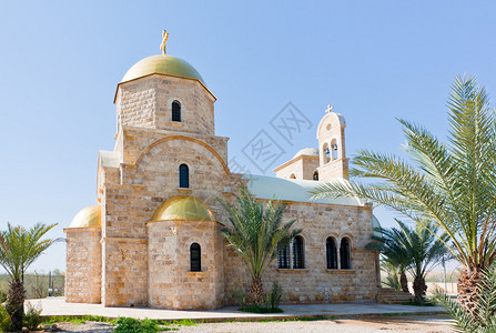 在约旦河受洗地点的浸礼会教堂希腊图片