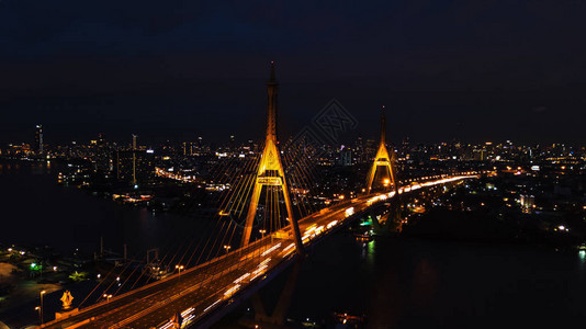 泰国的拉玛九桥地标该标志是泰国王的图片
