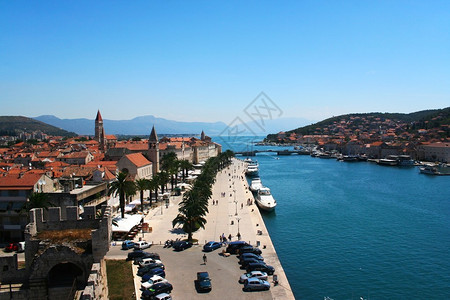 克罗地亚特罗吉尔港的景色图片
