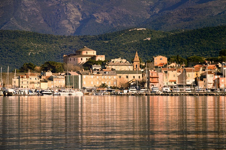 Corsica北部沿海城镇StF图片