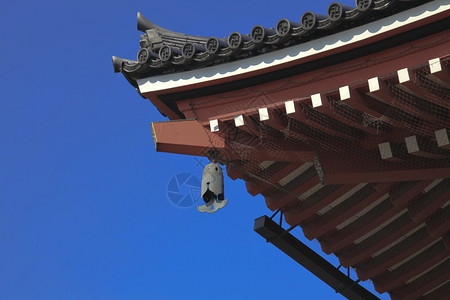 坚忍在日本建造一座寺庙背景