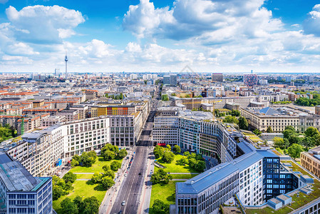 在柏林市中心的全景背景图片