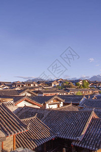 云南省李江老镇Yulong雪山的旧Naxi房高清图片