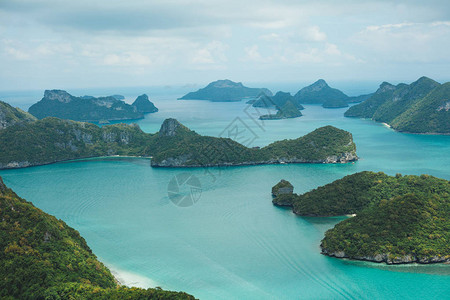 泰国高三井安忠公园海景空中与岛图片