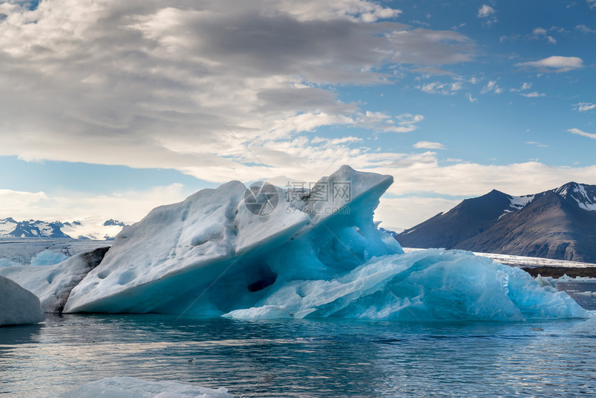 日落前冰岛Jokulsarlon图片