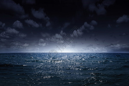 夜晚的海洋海洋图片