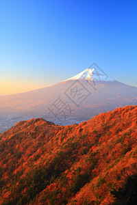 日本亚马纳希富士山清图片