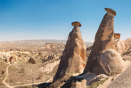 土耳其Goreme附近Capadocia山谷的岩层形图片