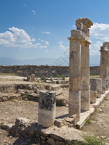 土耳其希拉波利斯阿耳特弥斯古老寺庙图片