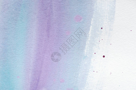 在白纸上的抽象紫色和蓝色水彩画图片