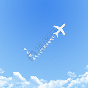 云上的飞机形状梦想的概念图片