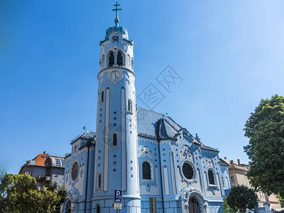 布拉迪斯拉发的ArtedecoStElisabeth蓝色教堂主要入口图片