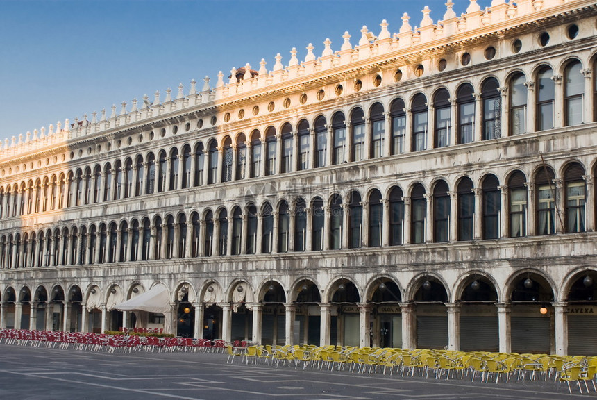 意大利威尼斯圣马可广场历史建筑Procuratie图片