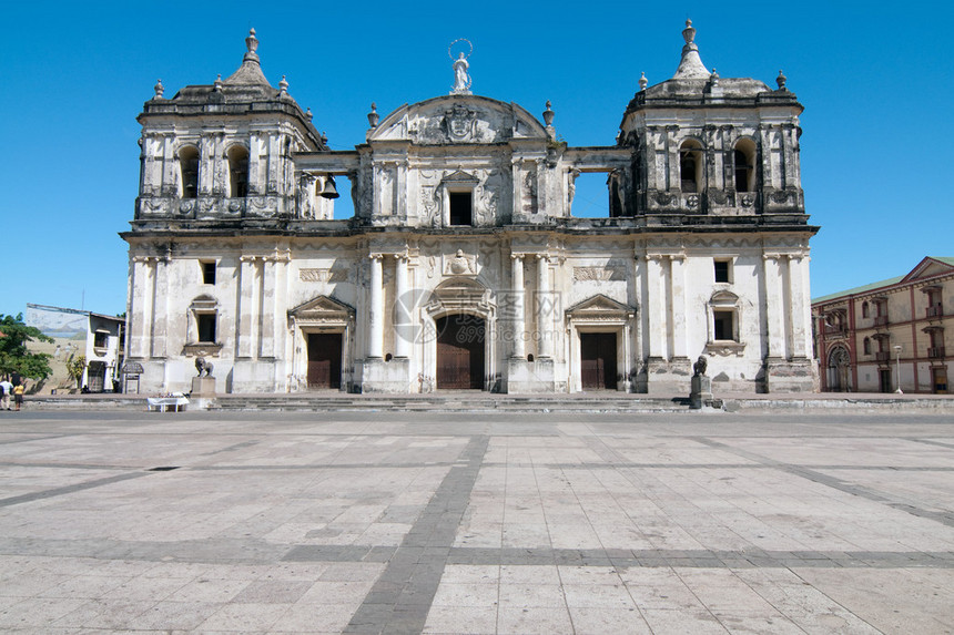 尼加拉瓜里昂历史大教堂的图画在图片