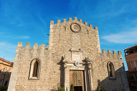 圣尼古拉斯大教堂SanNicoladiBari十三世纪图片