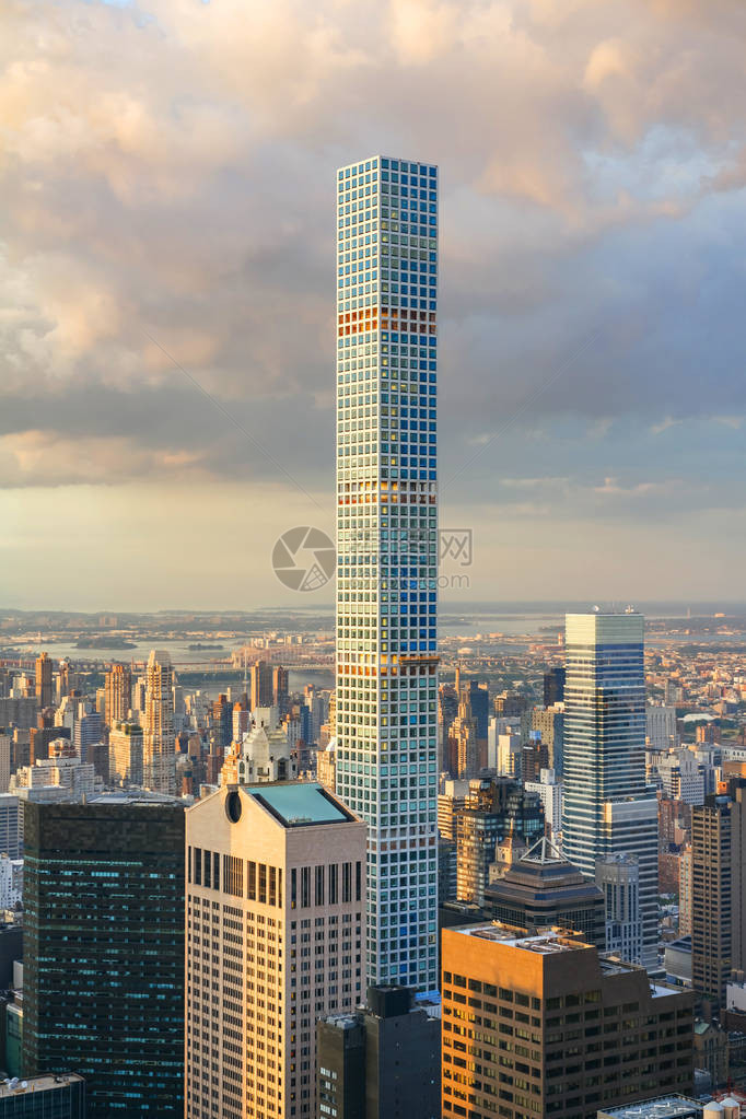 纽约市世界最高住宅楼公园大道432号图片
