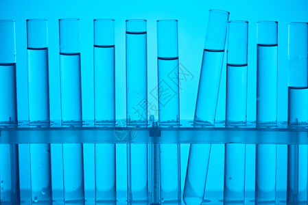 用于对蓝色进行化学分析的立图片
