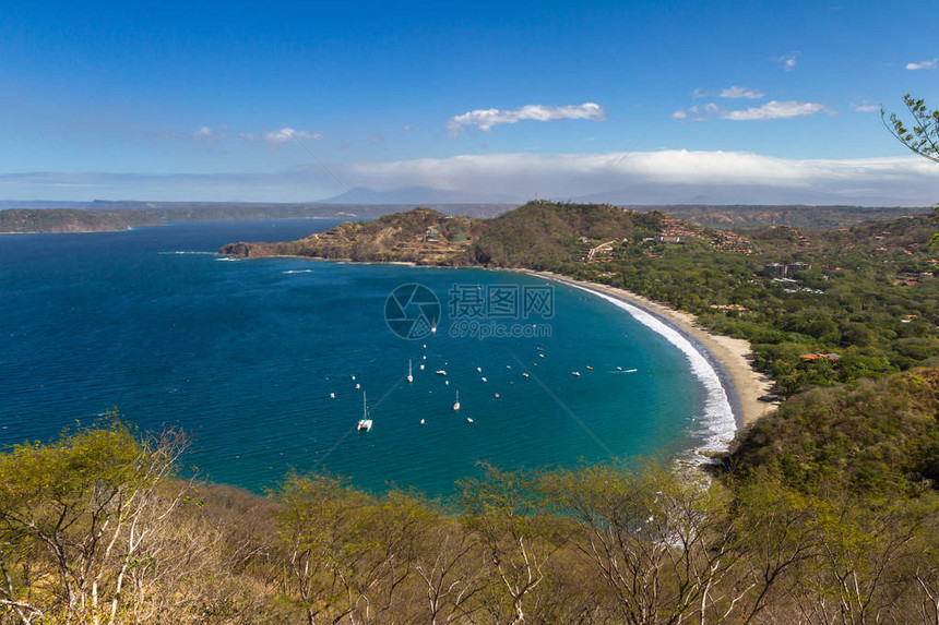哥斯达黎加瓜纳卡斯特岛Hermosa湾美丽的景色图片