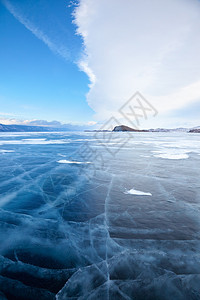 西伯利亚湖Baikal的冬季冰雪风景图片