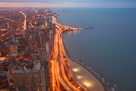 芝加哥湖岸航道空中天际线图片