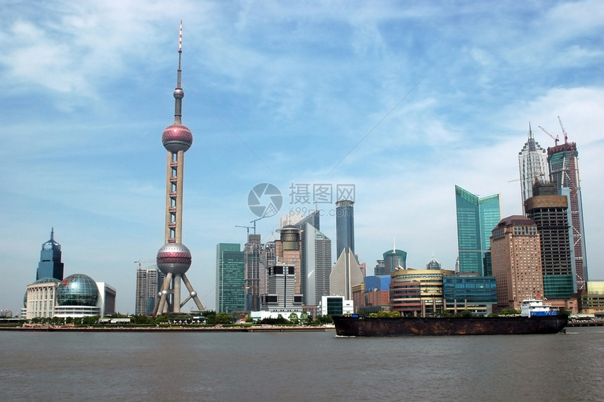 最著名的城市上海图片