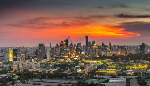 曼谷城市风景在背图片