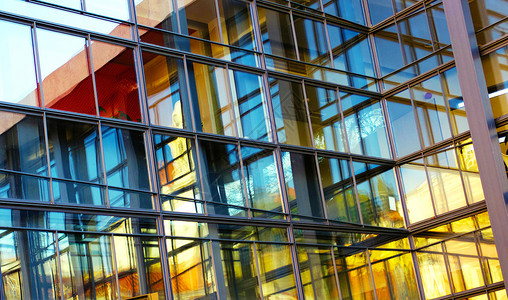 现代城市办公中心玻璃建筑背景图片