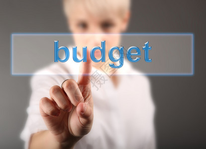 财务概念商业妇女用预算图片