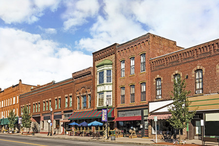 一张典型的小镇主要街道的照片在美利坚合众国背景图片
