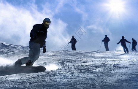 滑雪胜地意大利人单板滑雪图片