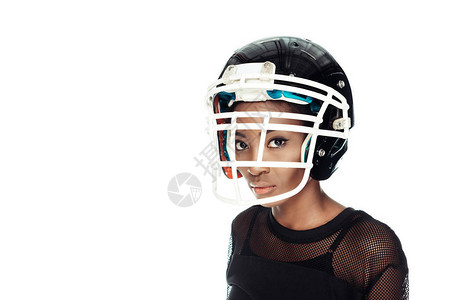 身戴保护头盔的美式足球运动员被图片