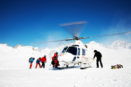 Heli滑雪直升机法国和欧洲的Blan图片