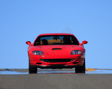 红色运动车背景图片