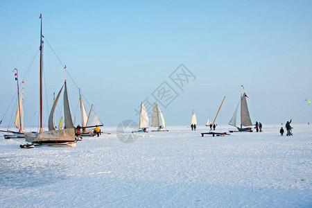 荷兰古伍泽岛冰河航行于图片
