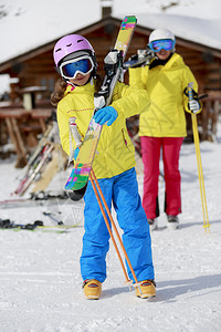 滑雪滑雪胜地冬季运动滑雪度假的图片