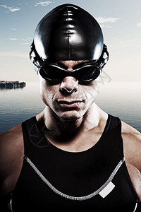 Triathlon游泳运动员图片