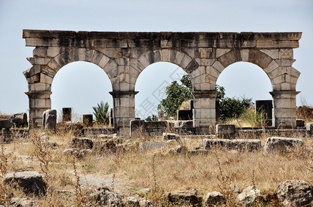 Volubilis是摩洛哥保存的罗马遗址图片