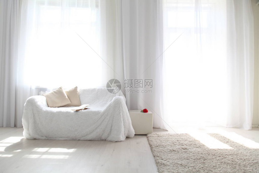 白色休息室沙发大Windows图片