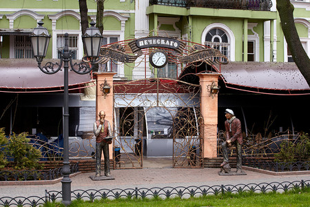 敖德萨一家餐厅的入口图片