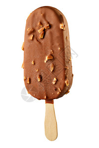 用巧克力覆盖的冰淇淋与巧克力隔绝在白色背景图片