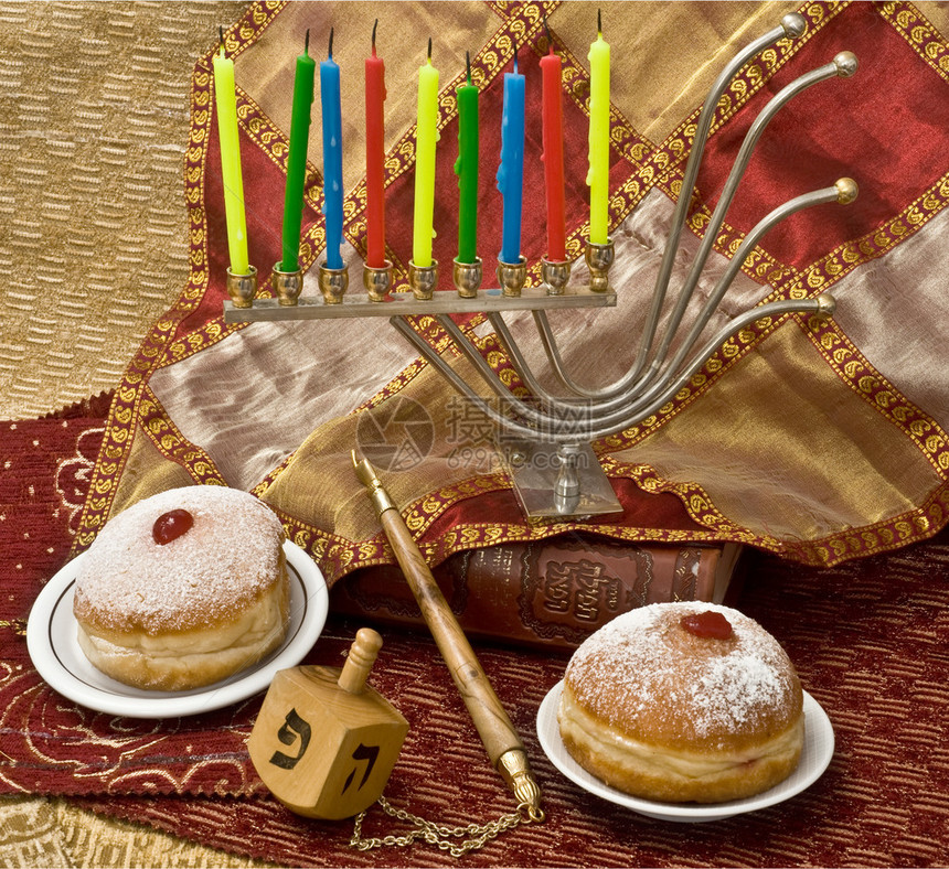Hanukkah月经配有调味甜图片