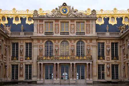 法国凡尔赛宫的景色图片