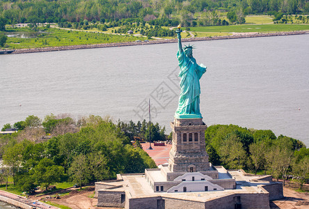 纽约市自由女神像鸟瞰图图片
