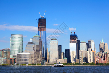 世界金融中心从纽约哈德逊河中浏览到图片
